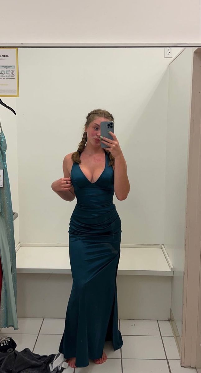 Robe de bal sirène simple, col en V, bordeaux, longue, en satin, inspiration robe de bal RB1299