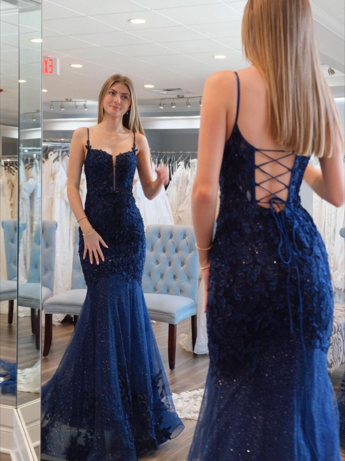 Robe de bal trompette/sirène à fines bretelles et traîne en dentelle avec tulle, modèle AB655