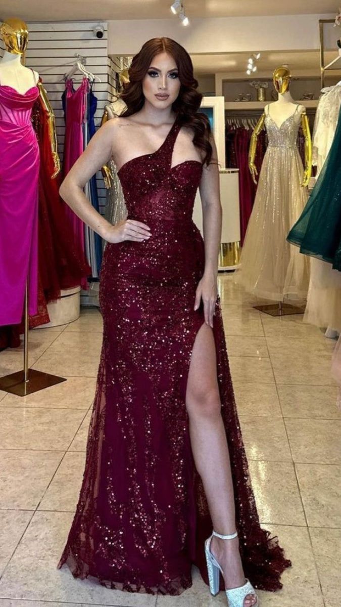 Robe de bal bordeaux à paillettes asymétriques, fente sexy AB611