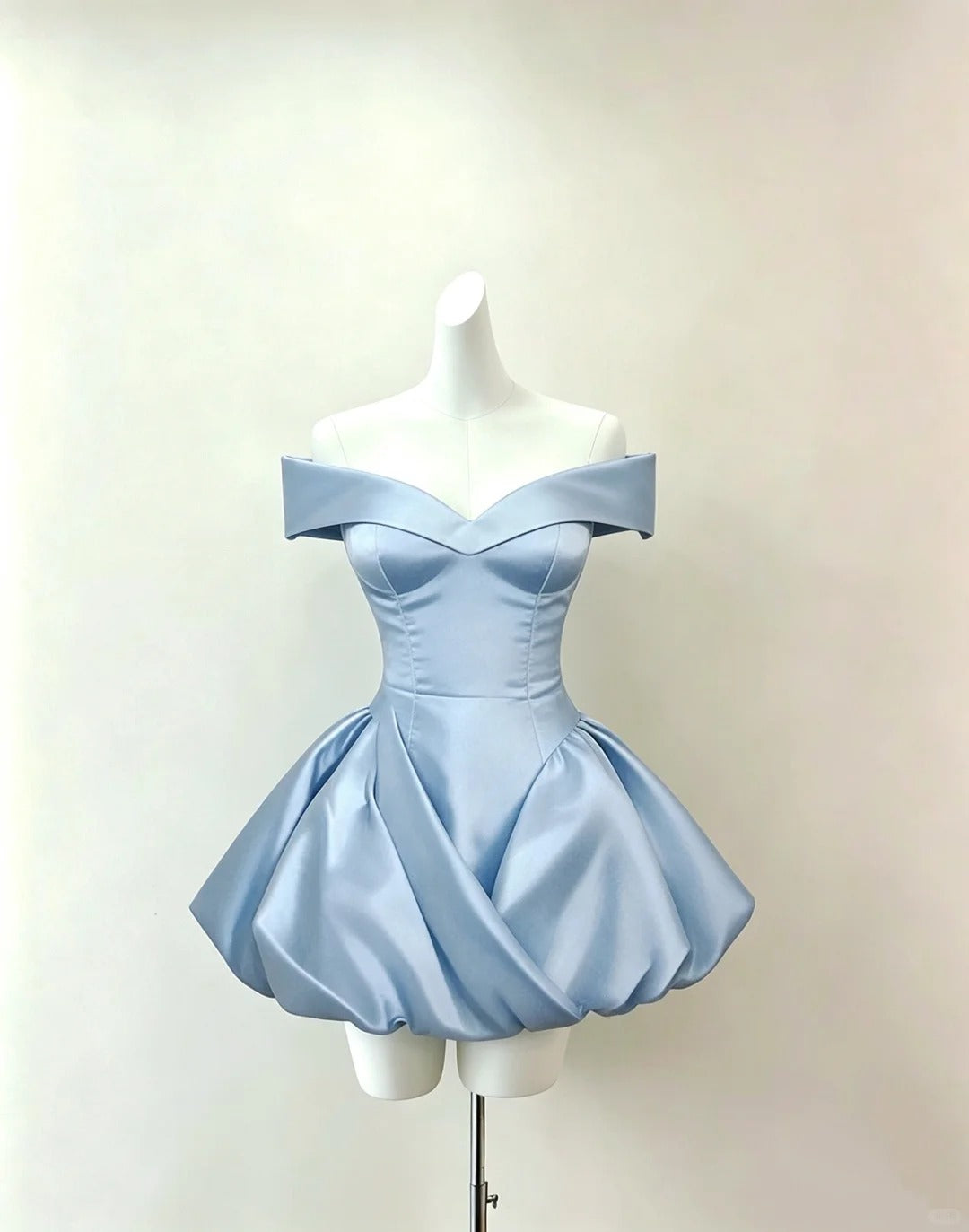 Classy Ball Gown Off The Shoulder Blue Satin Night Short Graduation Dresses Inspo Senior Homecoming Outfits RB4865