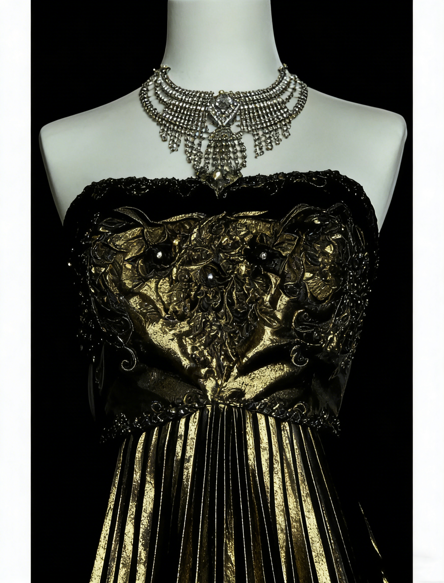 Vintage A Line Strapless Gold Black With Beaded Long Summer Prom Dresses Senior High Schools Formal Party Dress N1424