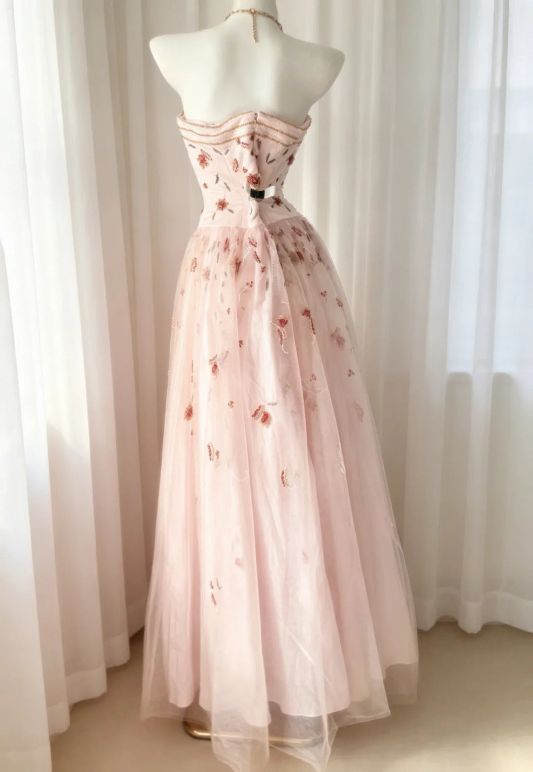 Vintage-Abschlussballkleider A-Linie Trägerlos Pink 80er Jahre mit Perlen Lang Formelle Abendgarderobe N4206