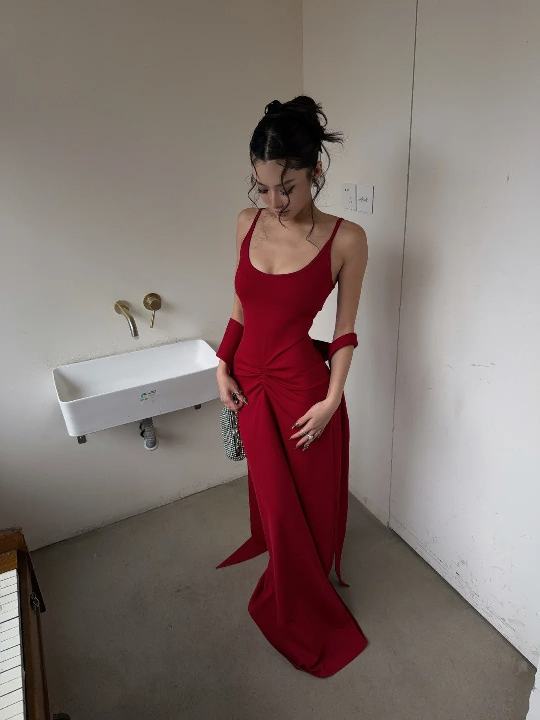 Robe de bal longue rouge sirène à fines bretelles et foulard, inspiration pour un 18e anniversaire, robe de soirée formelle N465