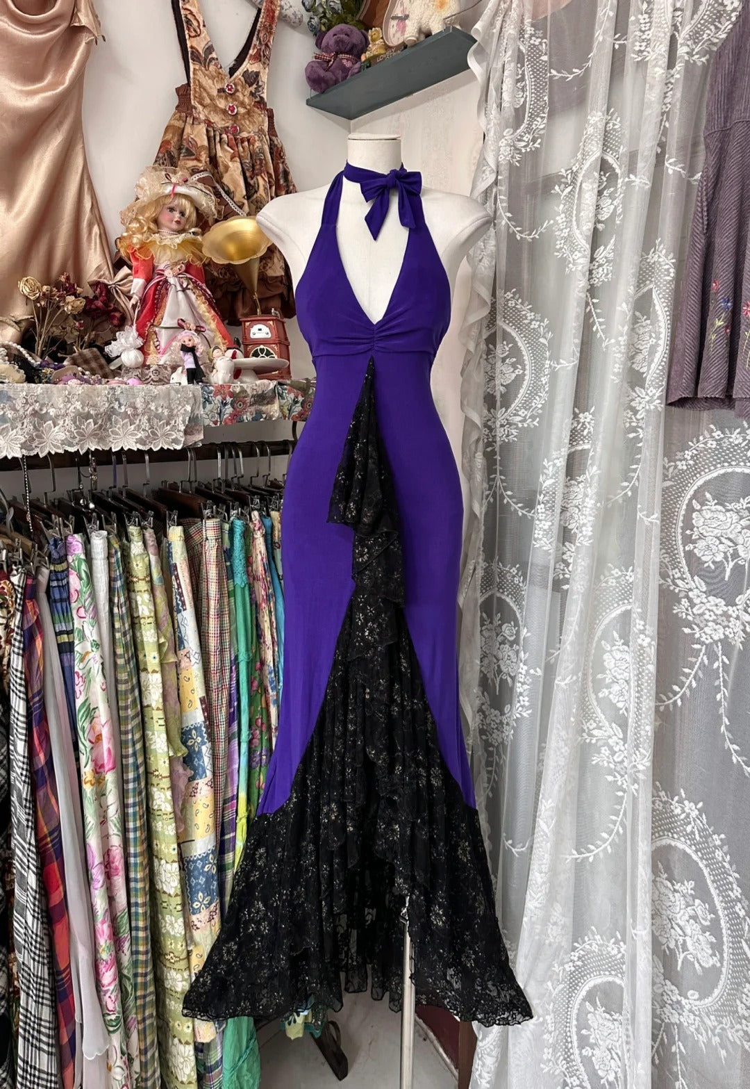 Vintage Meerjungfrauen-Abendkleid mit Neckholder, weinroter Spitze, langes Kleid, formelles Abendkleid für den 18. Geburtstag, Abschlussball, N1735