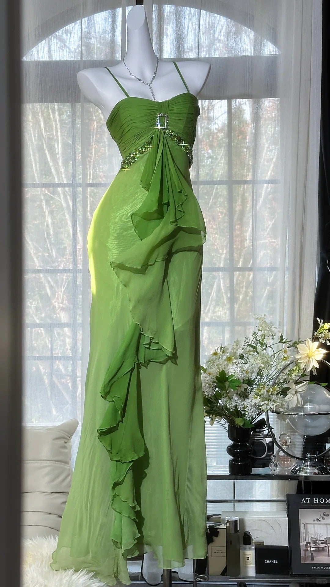 Bescheidene Ballkleider Meerjungfrau Spaghetti-Träger Grün Chiffon Mit Perlen Bestickt Bodenlang Abendgarderobe N3535