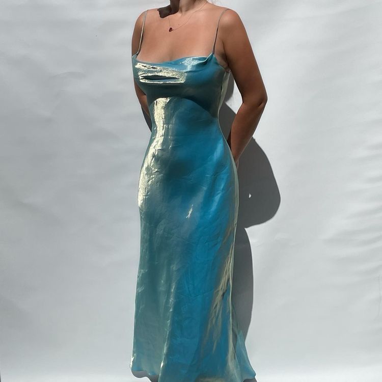 Élégante robe longue de soirée sirène sans manches à fines bretelles pour bal de promo N2541