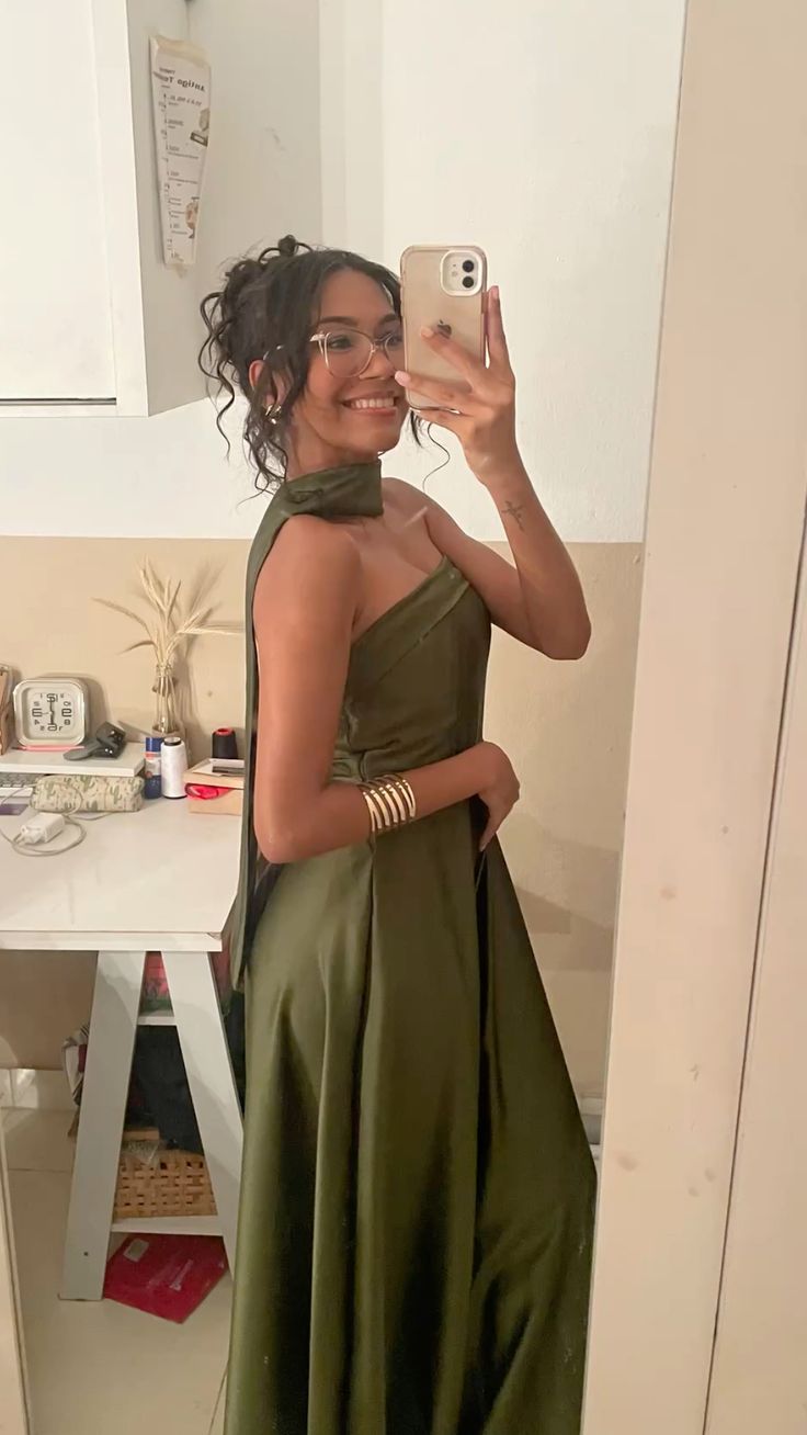 Robe de soirée chic, coupe trapèze, bustier, en satin vert olive, sans manches, à taille basque, AB453