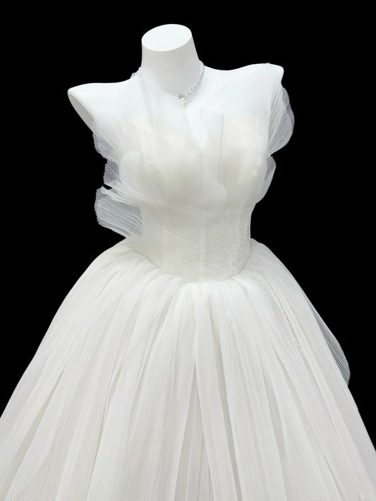 Chic Wedding Dresses Ball Gown Strapless Sleeveless Garden White Tulle Vintage Wedding Dress N4550