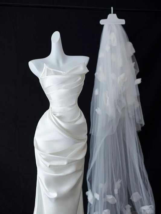 Simple Wedding Dresses Mermaid Strapless White Satin With Ruffle Long Bridal Gown N2952