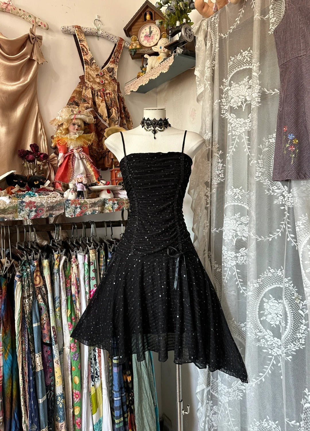 Robe Noire Vintage Courte Bretelles Fines A-Line pour Remise de Diplôme Anniversaire Robes de Bal N3759