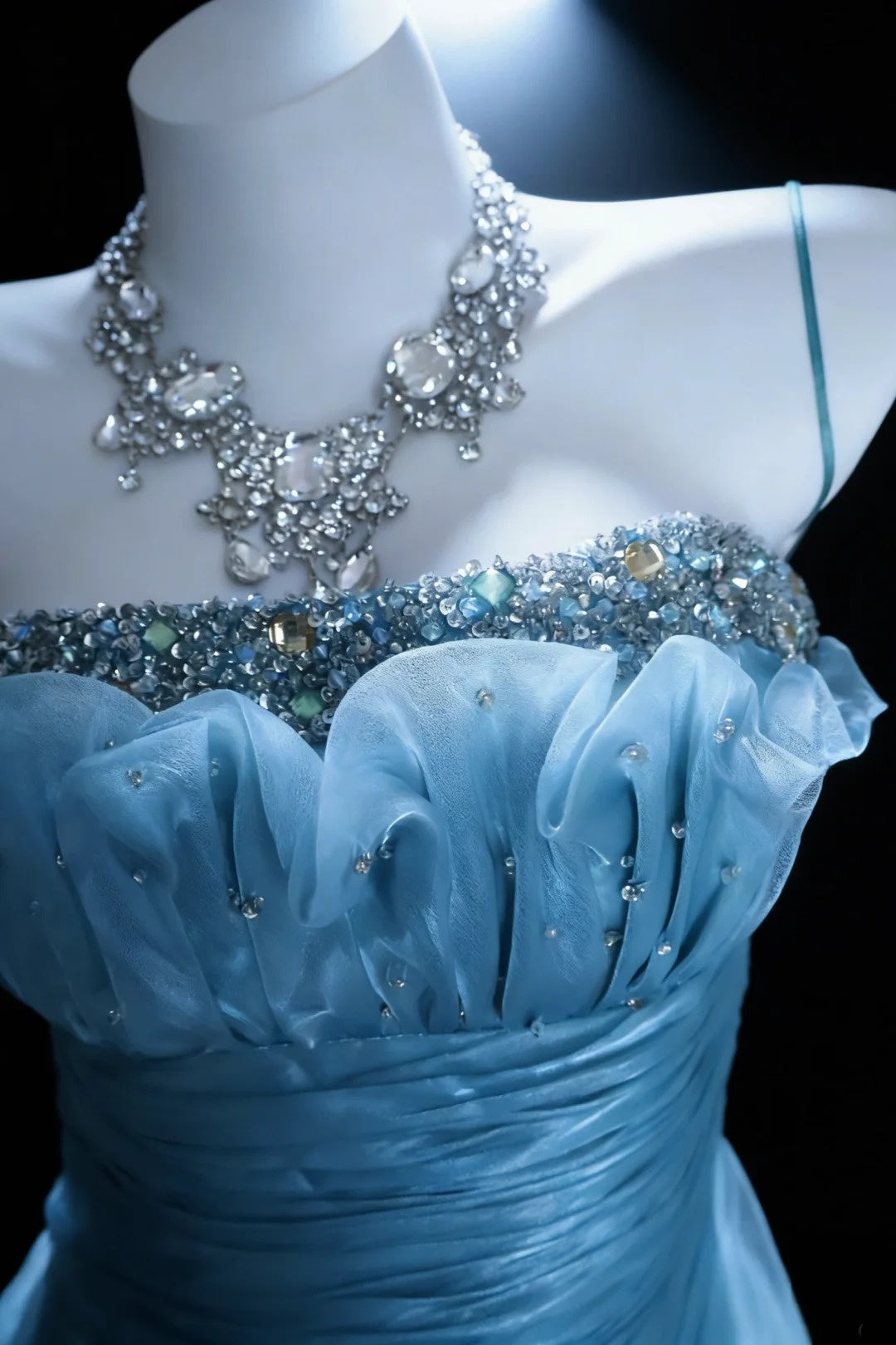 Schöne Ballkleider Meerjungfrau Spaghetti-Träger Blau Organza mit Perlenbesetztem Oberteil Langes Abendkleid N3045