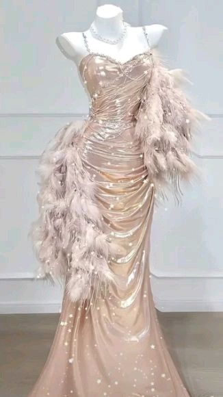Sexy Meerjungfrauen-Abendkleid mit Spaghettiträgern, rosa, plissiert, langes Kleid N1878