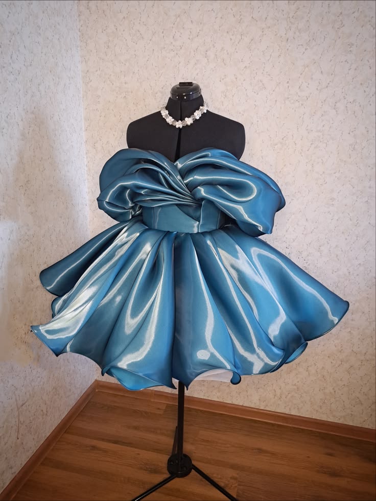 Robe de soirée élégante en organza bleu, épaules dénudées, mini robe courte, idées de robe de soirée d'anniversaire, robes de bal de promo RB4100
