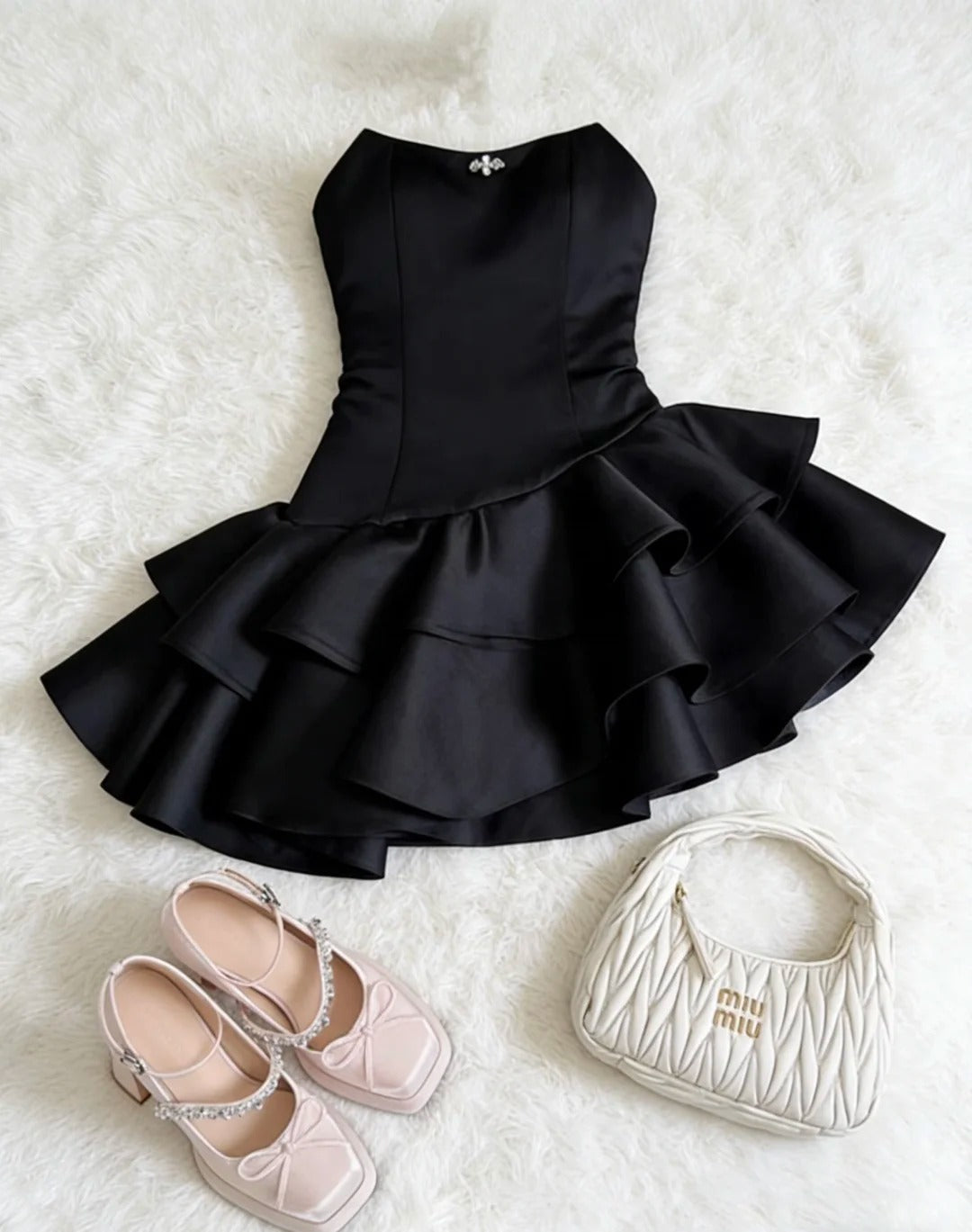 Classy Little Black Dress Outfit Party A Line Strapless Satin Night Short Graduation Dress Inspo Senior Homecoming Outfits RB4783
