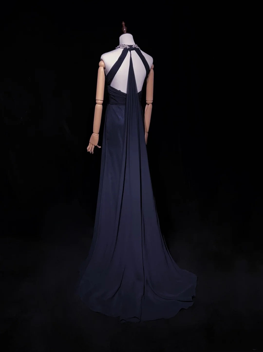 Robes de bal vintage Trapèze Licou Bleu marine Mousseline de soie Perlé Années 70 Longue robe de soirée N2615