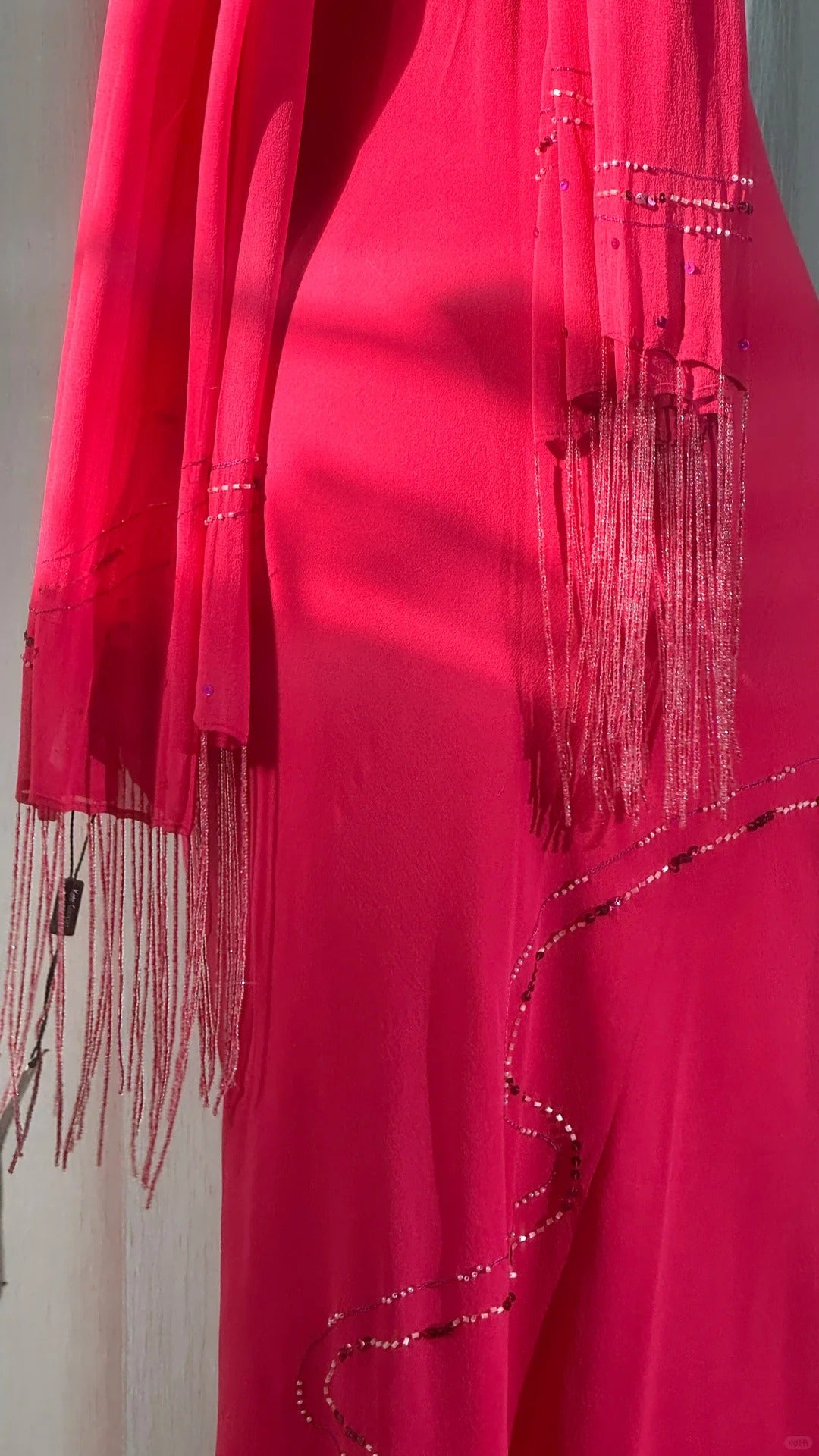 Reizende Ballkleider Meerjungfrau Spaghettiträger Rot Chiffon Teelänge Abendkleider N3548