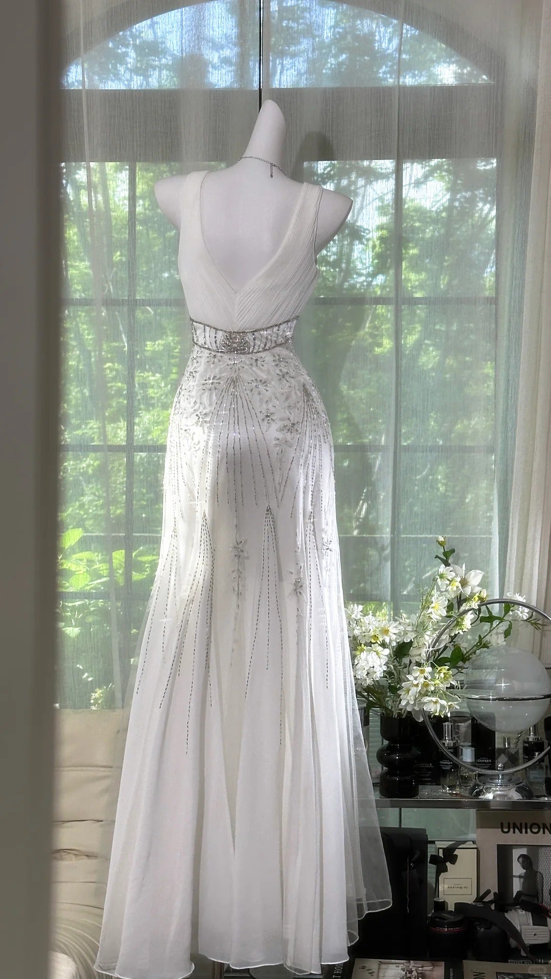 Bezaubernde Ballkleider Meerjungfrau Spaghettiträger Weiß Chiffon Bodenlang Abendoutfits N3579