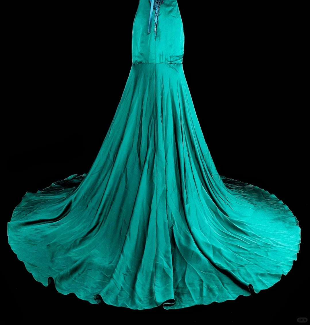 Robe de bal longue vintage sirène bustier en satin vert années 70 avec plis et perles, N1842