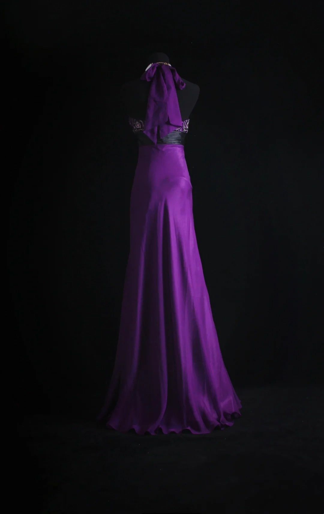 Robe de bal rétro trapèze dos nu en mousseline de soie couleur raisin avec perles, inspiration robe de princesse N774