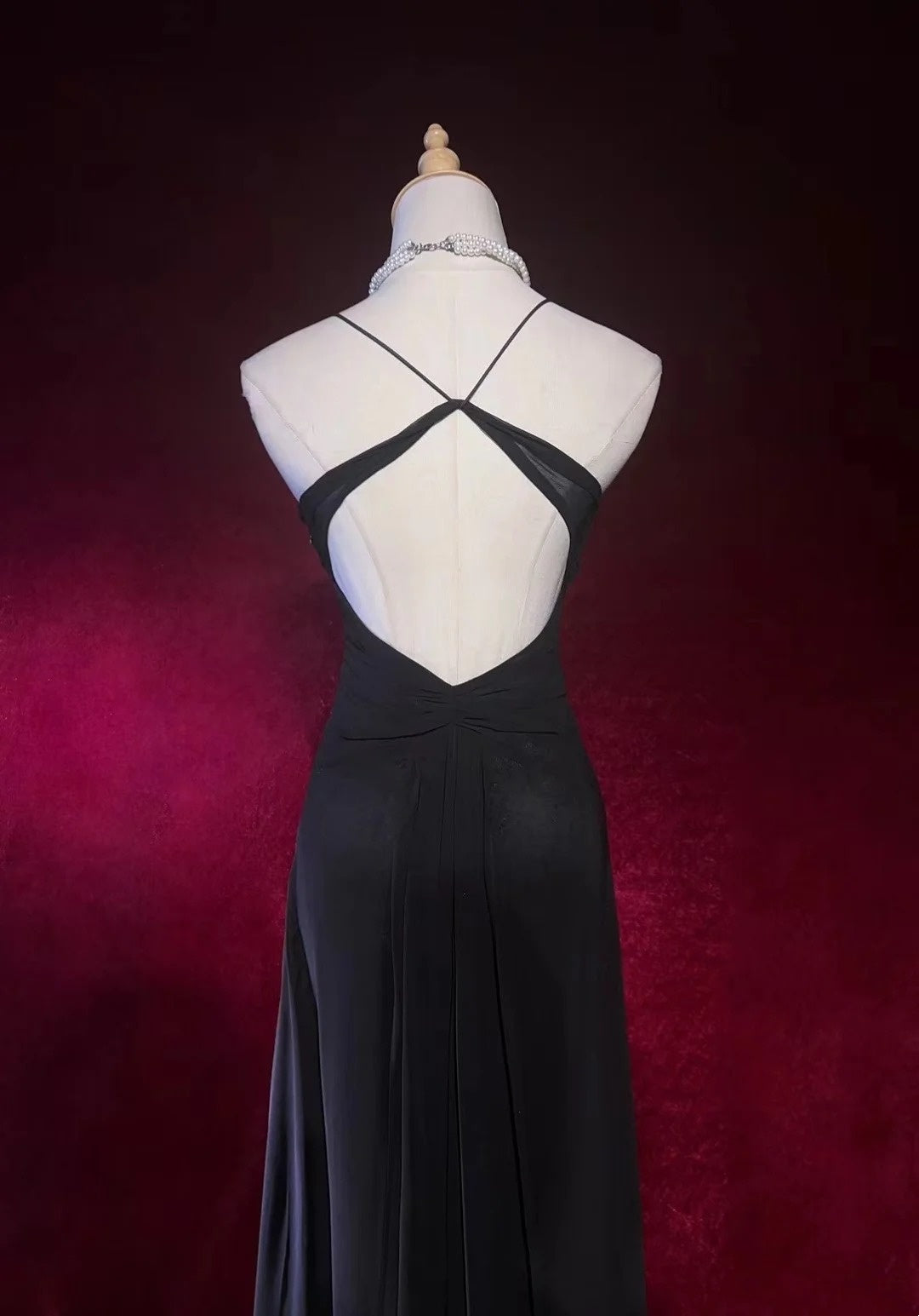 Vintage Prom Dresses A-Linie Spaghetti-Träger Black Tie Kleid mit Perlen 80er Jahre Langes Abendkleid N2730