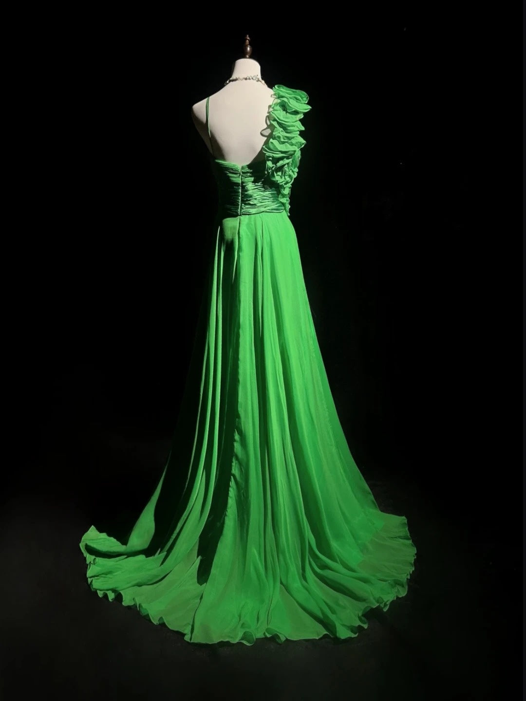 Vintage Prom Dresses 1960s A line Spaghetti Strap Green Chiffon With Flowers Sleeveless Prom Dresses Evening Formal Outfits RB5131