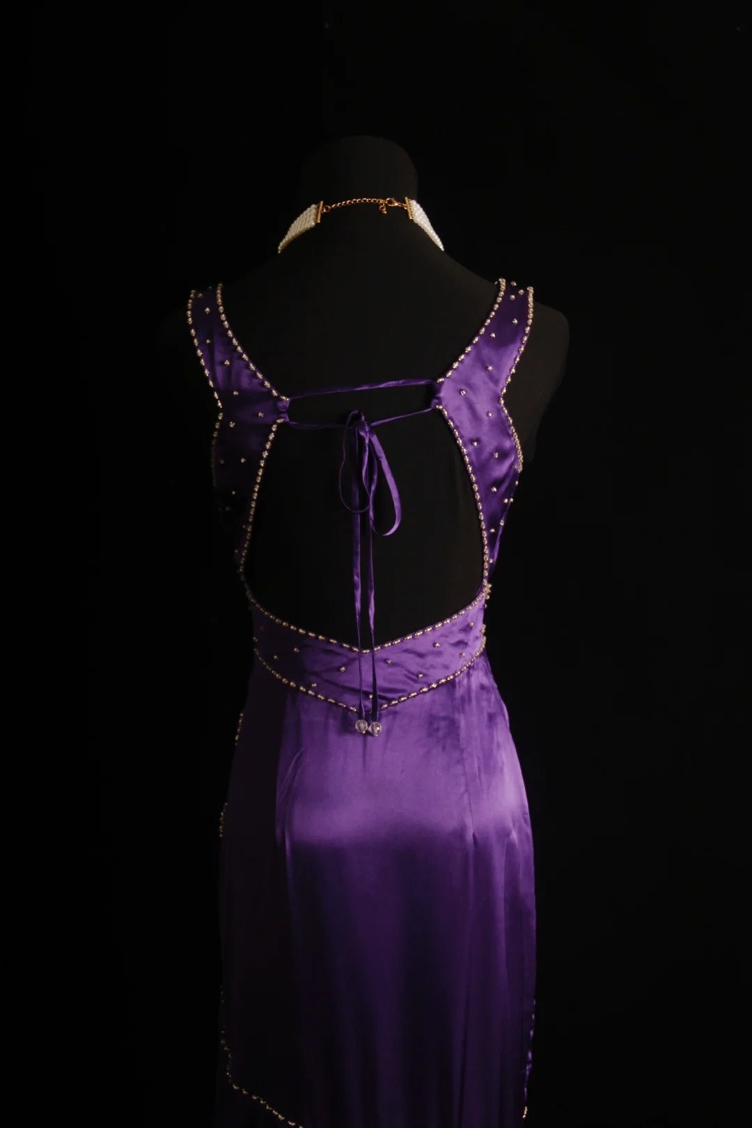 Robe de bal longue rétro sirène en satin violet, style années 2000 - Inspiration pour une tenue de 19 ans - Robe de soirée N504