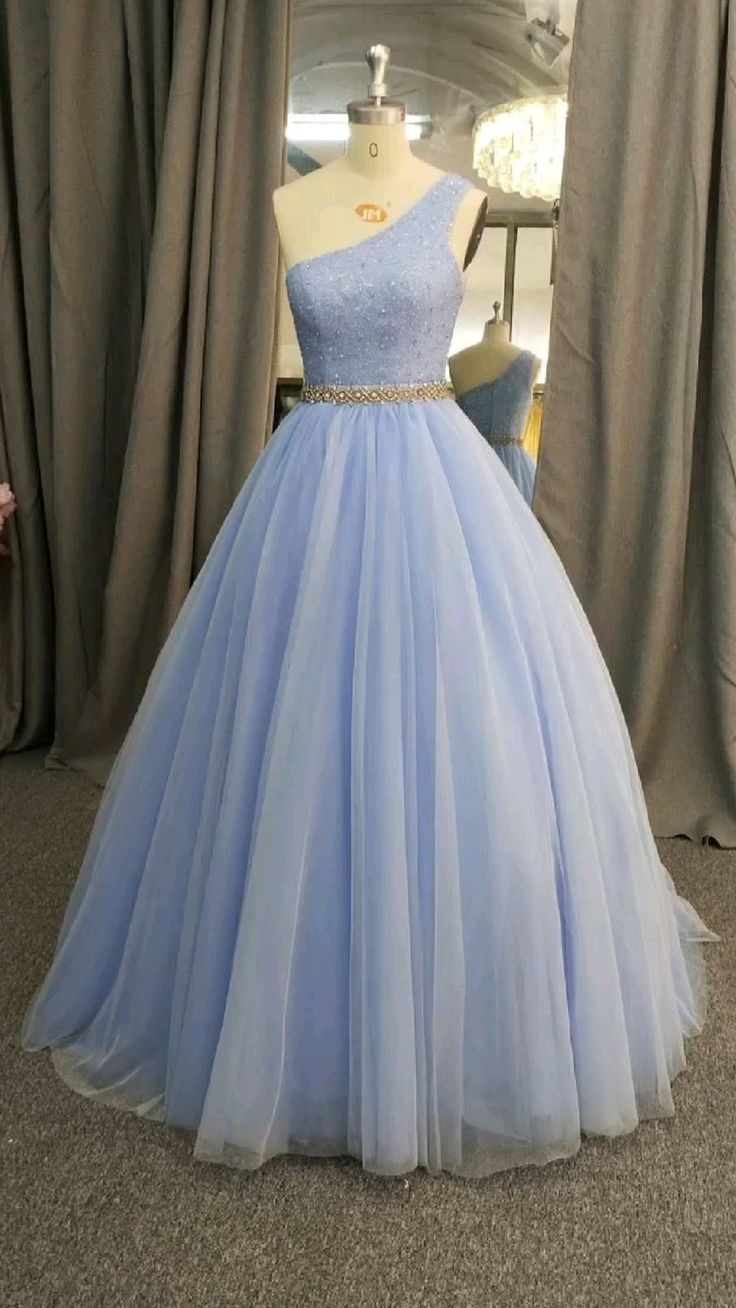 Robe de bal flatteuse asymétrique bleu ciel clair, robe de soirée longue pour anniversaire, robe de bal N443