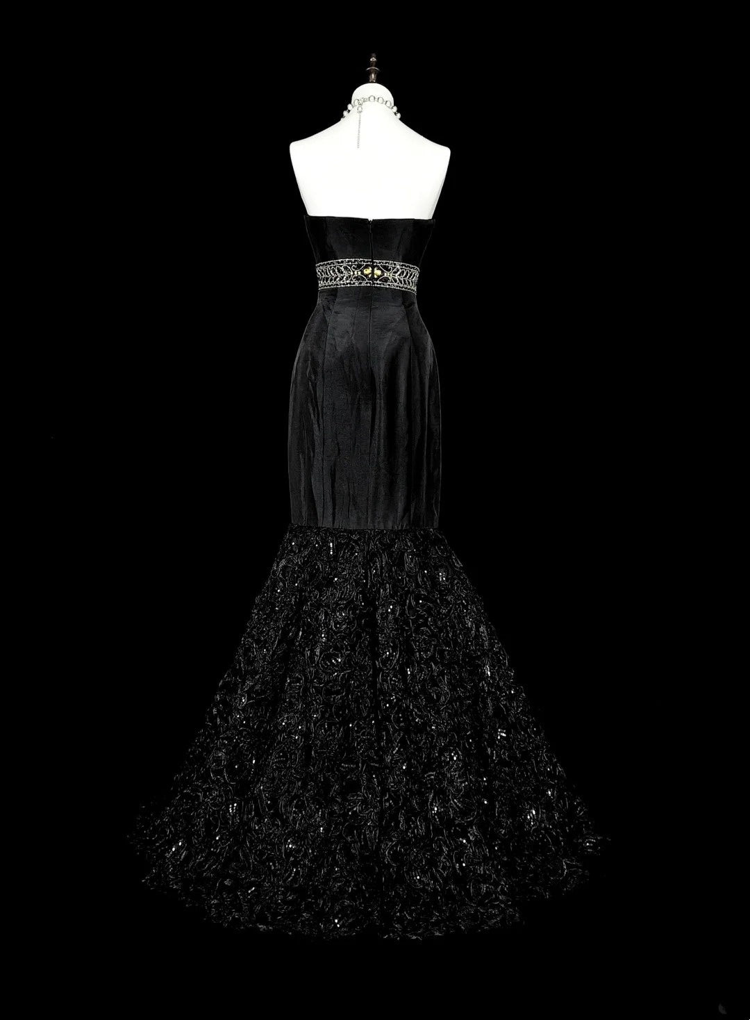 Robe de Bal Vintage Esthétique Sirène Rétro Années 70 en Satin Noir Robe Longue de Soirée N2151