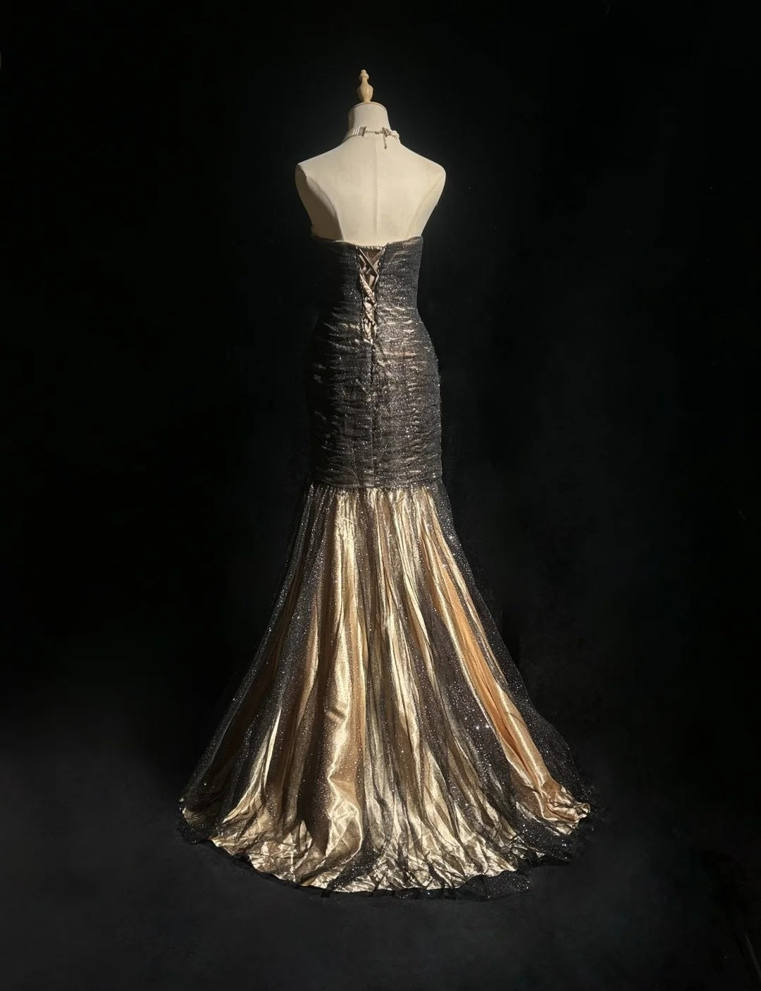 Charmantes Robes de Bal Sirène bustier en Tulle Robe de Cérémonie Noire avec Perles Tenues de Soirée Formelles Longues N3701