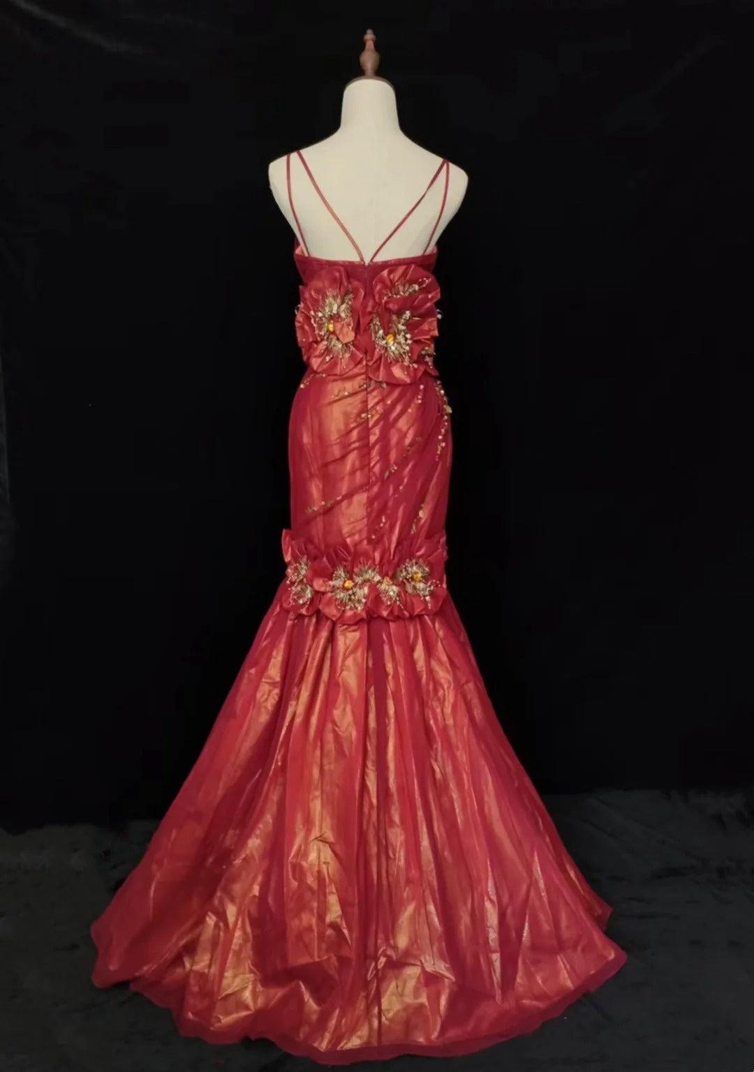 Belles Robes de Bal Sirène Bretelles Fines Bordeaux avec Fleurs 3D Longues Tenues de Soirée Formelles N3660