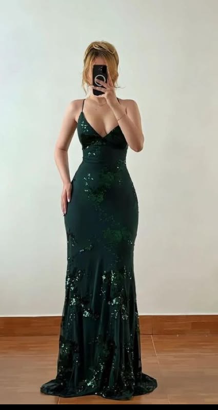 Elegantes Meerjungfrauen-Neckholder-Kleid Dunkelgrün Ärmelloses Ballkleid Lang mit Pailletten-Spitze N2122