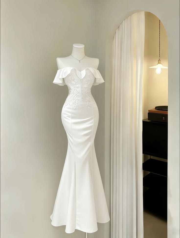 Eclectic Mermaid White Satin Lace Baddie Cruise Ship Formal Night Even – RubyFashionDress