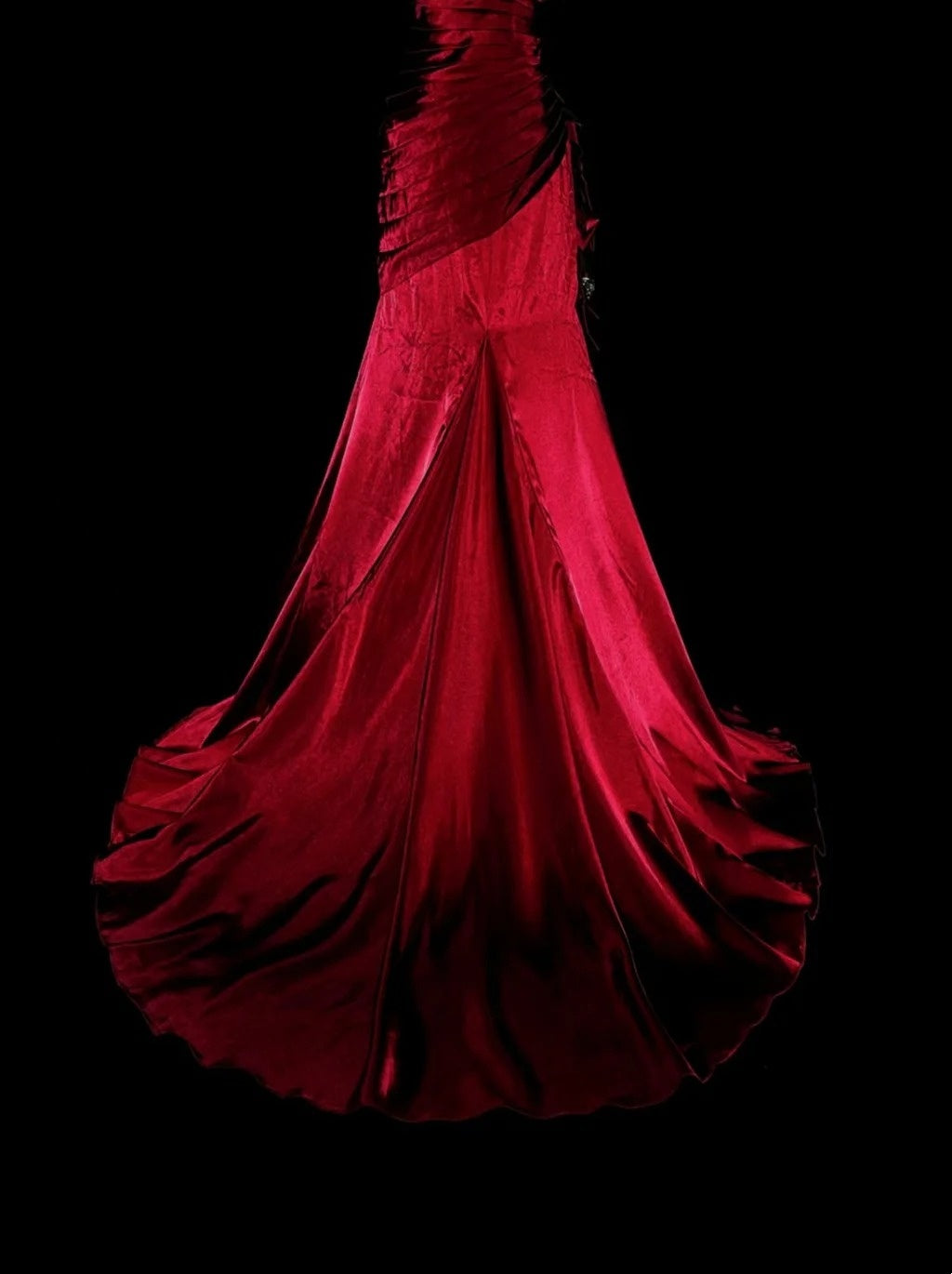 Vintage Meerjungfrauen-Abschlussballkleider One Shoulder Dunkelburgunder Satin mit Perlenstickerei 90er Jahre Langes Abendkleid N2710