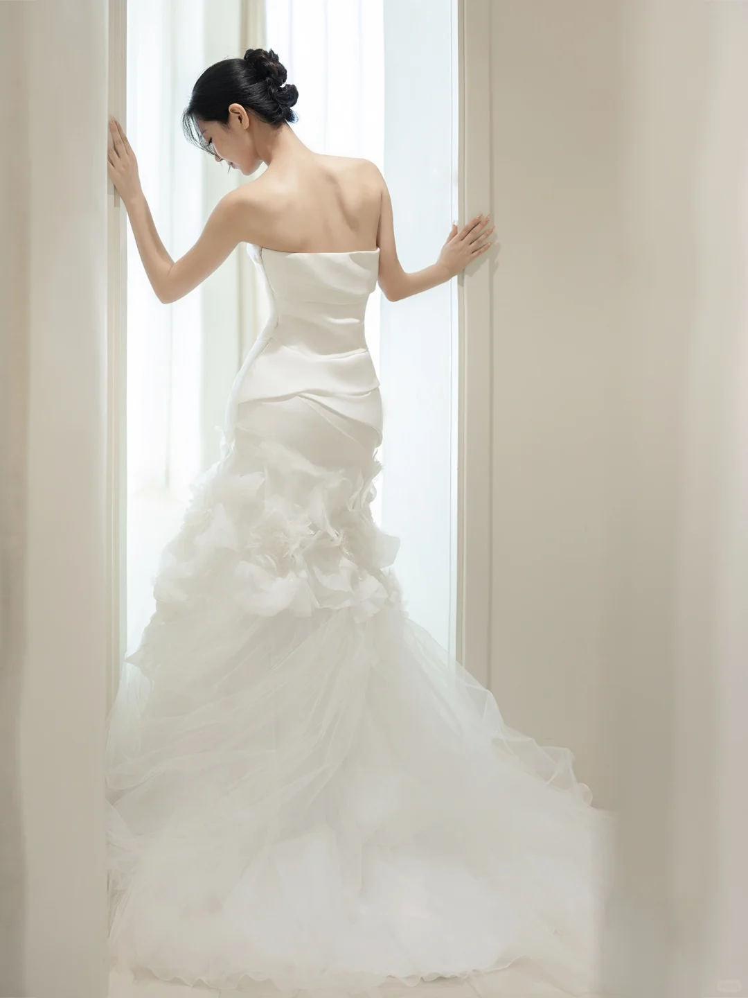 Vintage Mermaid Strapless Sleeveless White Fitted Pleated Long Wedding Dress Bride Gown Wedding Dresses RB1877