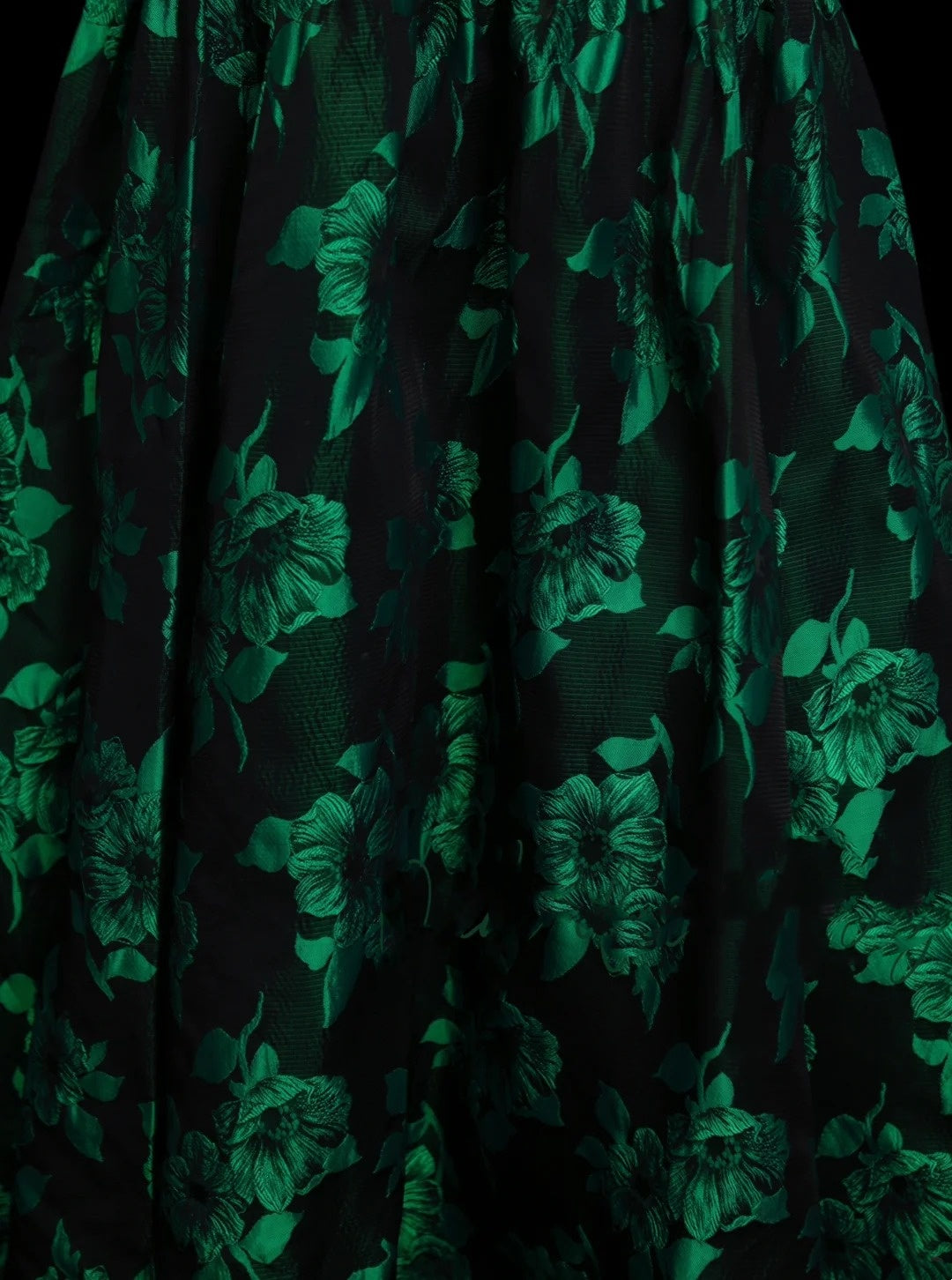 Einzigartiges, trägerloses A-Linien-Kleid aus dunkelgrünem Satin mit Blumenmuster im Y2K-Stil der 2000er Jahre – Inspiration für Homecoming-Kleider (N1383)