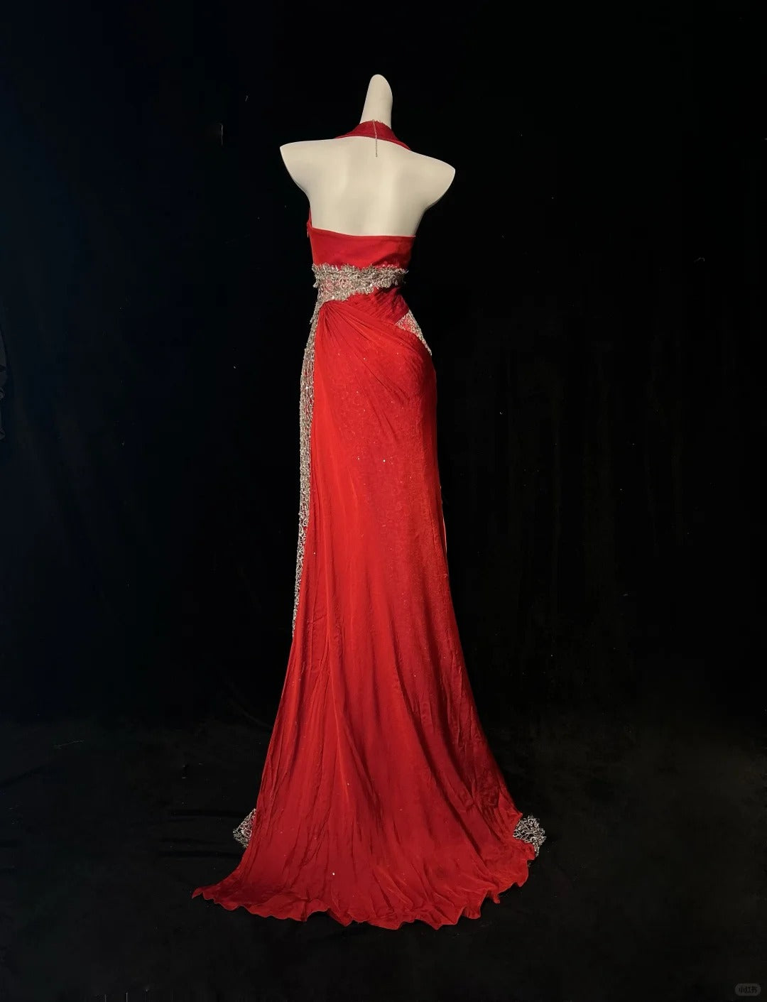 Vintage Ballkleider 1950er Meerjungfrau Neckholder Rot Chiffon Mit Spitze Ärmellos Abend Festliche Outfits RB4336