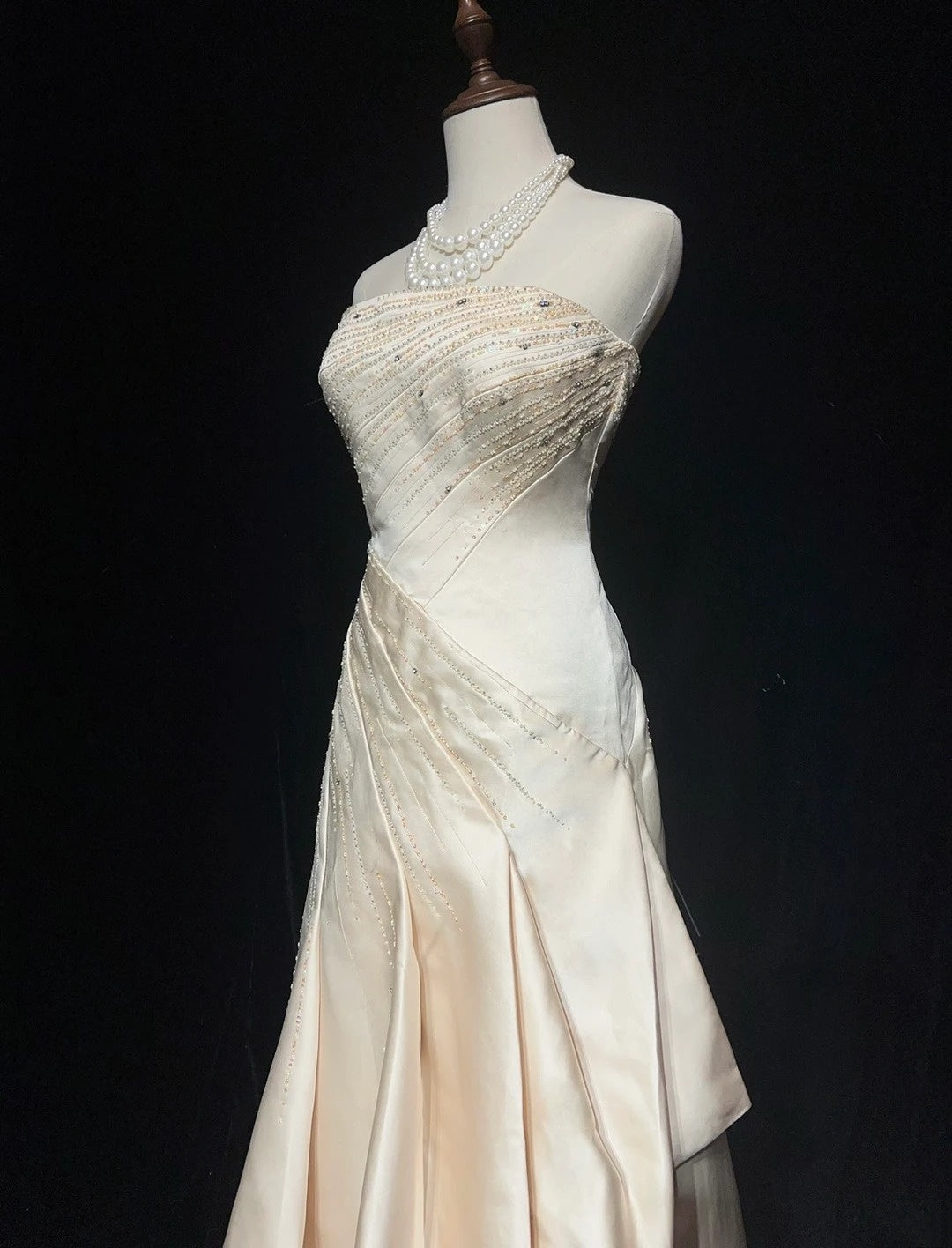 Robes de mariée vintage années 20 style sirène sans bretelles avec perles pour jardin d'été longue robe de mariée N3683