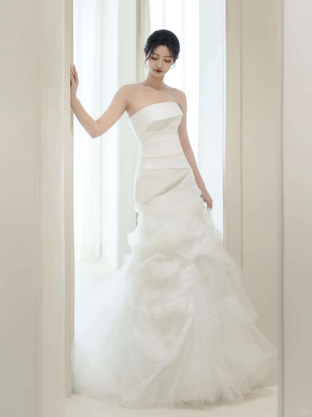 Vintage Mermaid Strapless Sleeveless White Fitted Pleated Long Wedding Dress Bride Gown Wedding Dresses RB1940