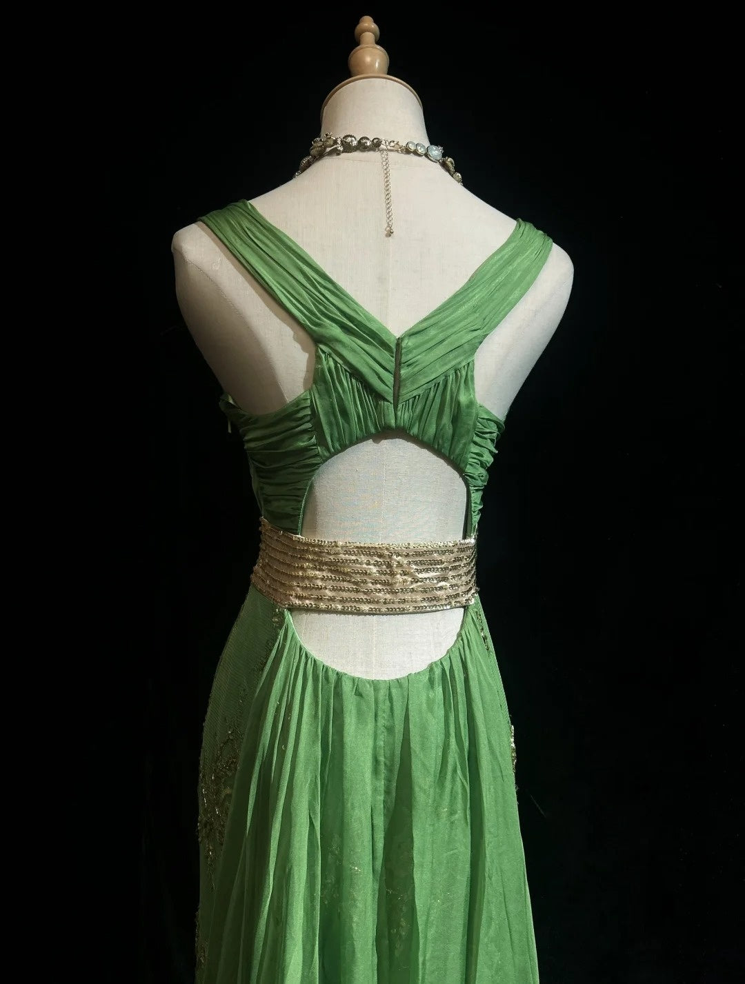 Vintage Prom Dresses Mermaid V Neck Chiffon Green With Beaded Appliqued 80s Long Formal Gown N2732