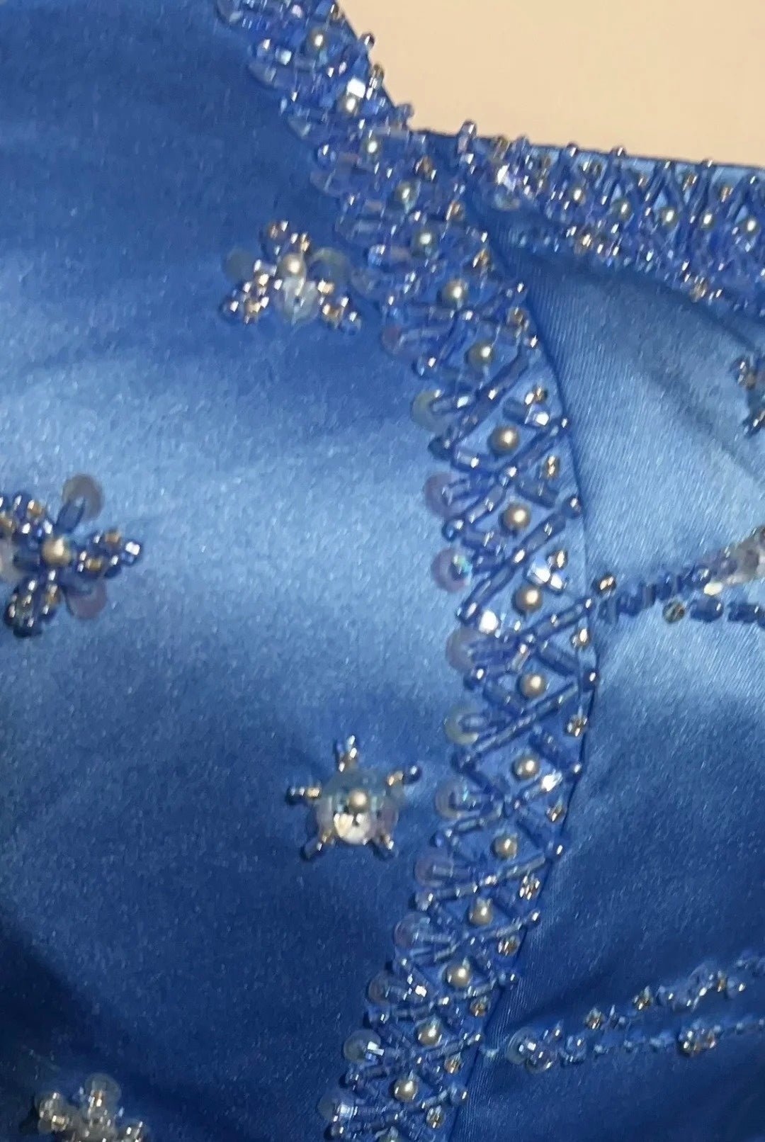 Vintage Ballkleider A-Linie Neckholder Blau Satin Mit Perlen Lang Abendkleid N2461