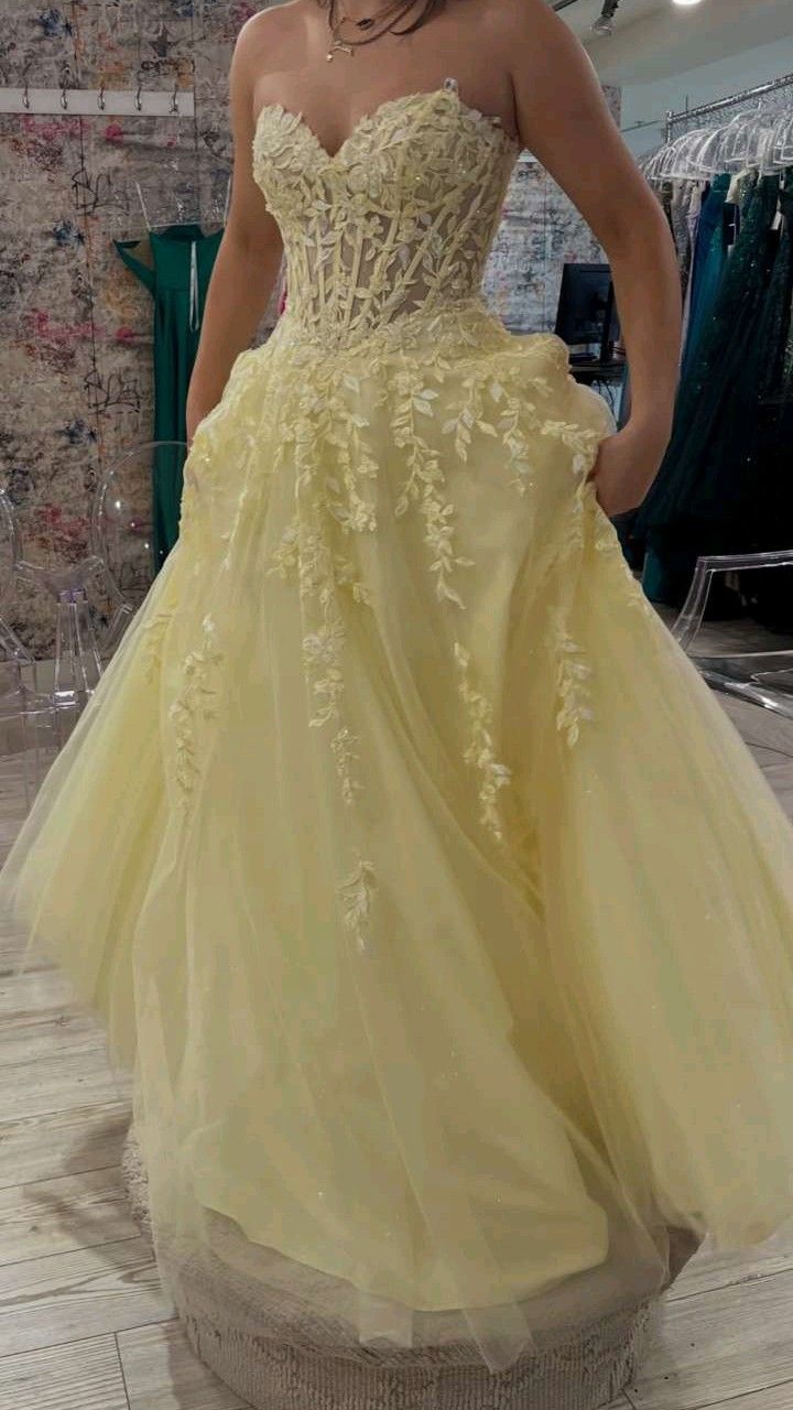 Niedliches, langes, gelbes A-Linien-Abendkleid mit Herzausschnitt aus Spitze für Schülerinnen und Mädchen, formelles Brautjungfernkleid N1021