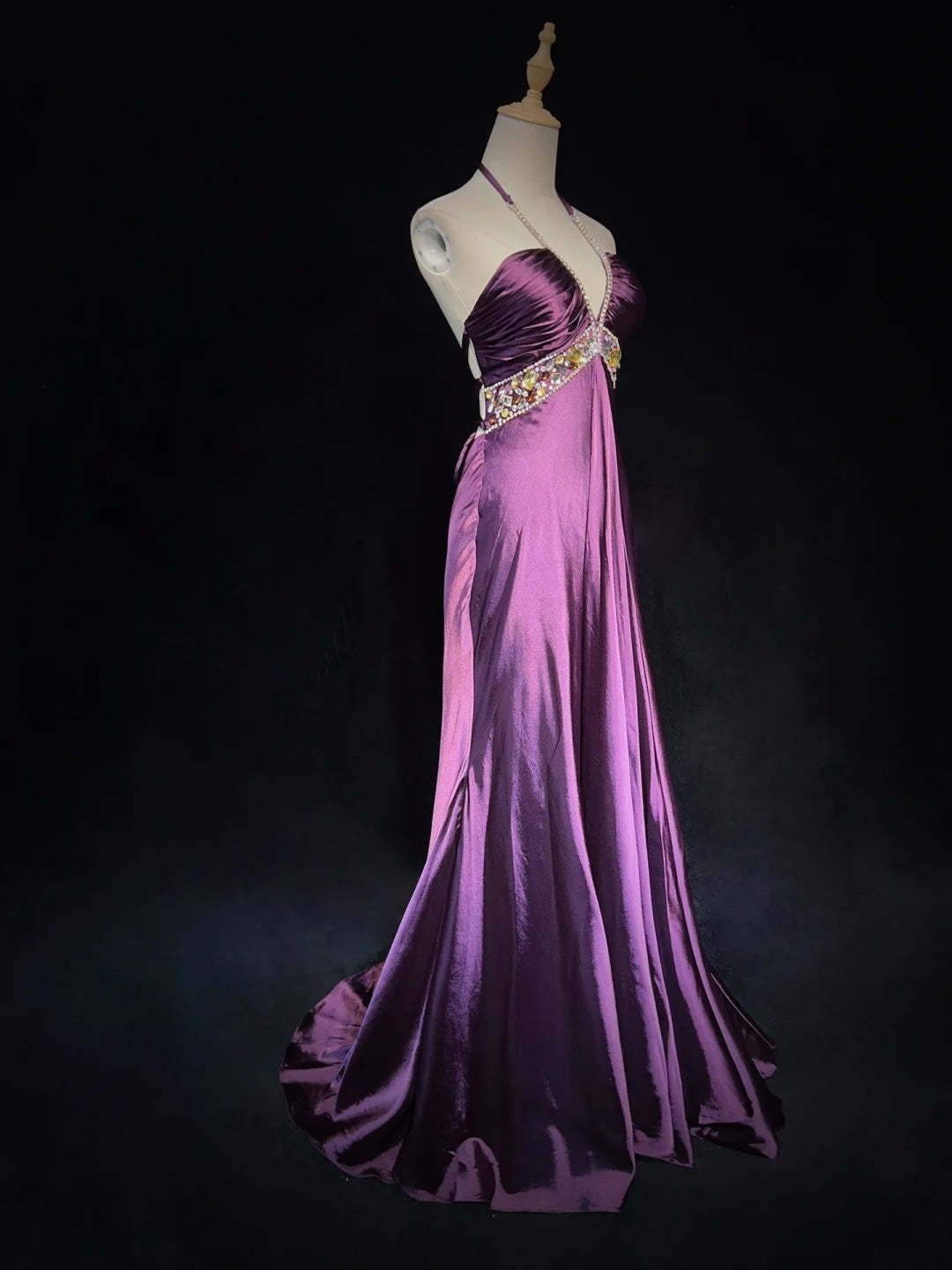 Vintage-Abschlussballkleider 90er Meerjungfrau Neckholder Traube rückenfrei mit Perlenbesatz langes, halboffizielles Abendkleid N3667
