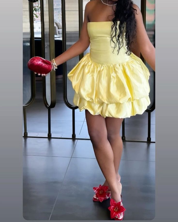 Sophisticated Ball Gown Strapless Yellow For Black Girls Party Short Mini 18th Birthday Dresses Hoco Outfit RB3764