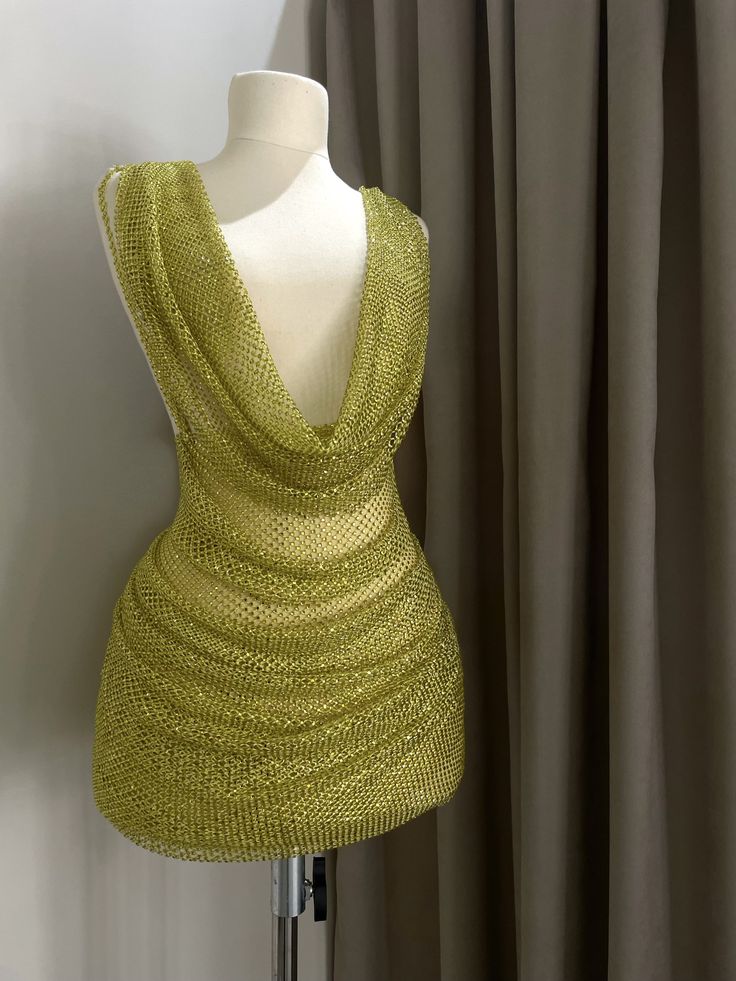 Glitzernde Scheide Grün Wasserfall-Ausschnitt Pailletten Mini Senior Inspo Kurze Geburtstag 17. Party Outfits Homecoming Kleider RB3153