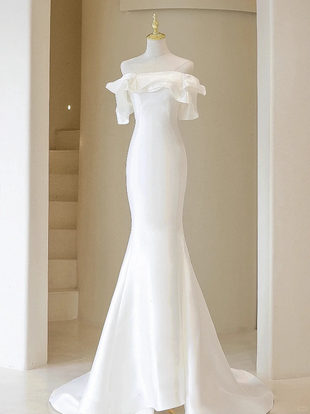 Timeless Mermaid Off The Shoulder White Satin Long Bride Dress With Short Sleeves Bride Dress Classy Wedding Dresses AB849