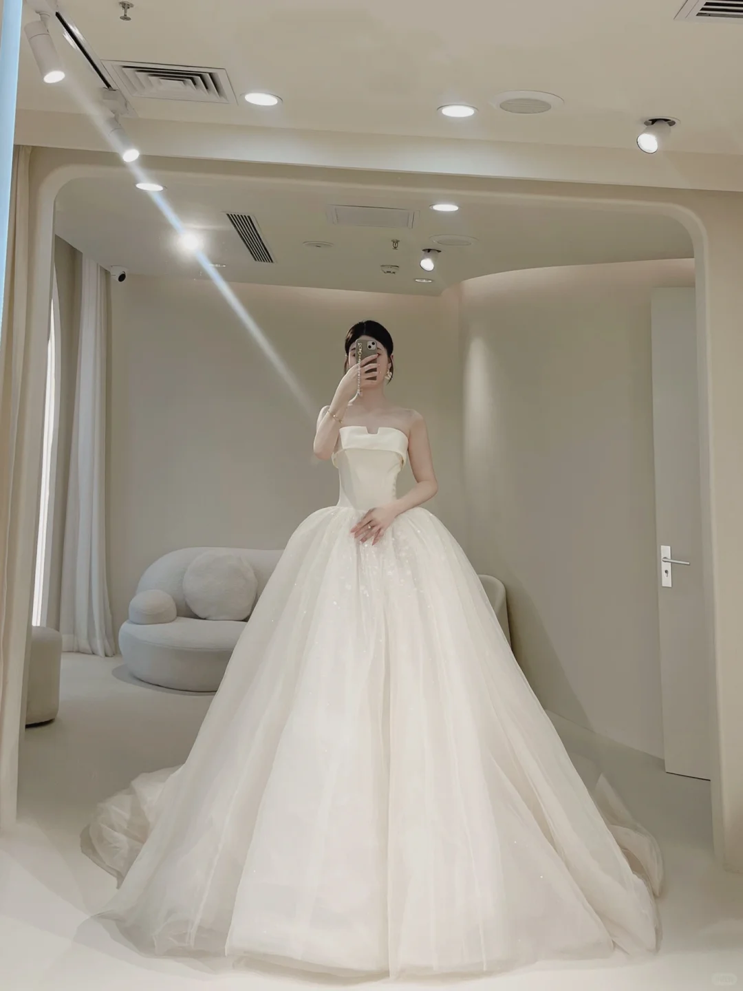 Robe de mariée bustier sans bretelles pour femme, ornée de plis, longueur au sol, modèle AB1019