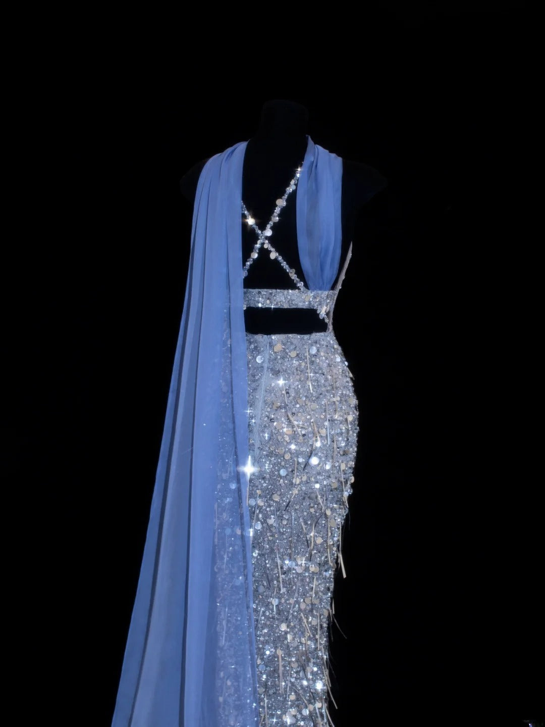 Affordable Sequin 1950s Formal Mermaid V Neck Halter Blue With Beads Style Impress Long Prom Dresses Party Formal Gowns SA031