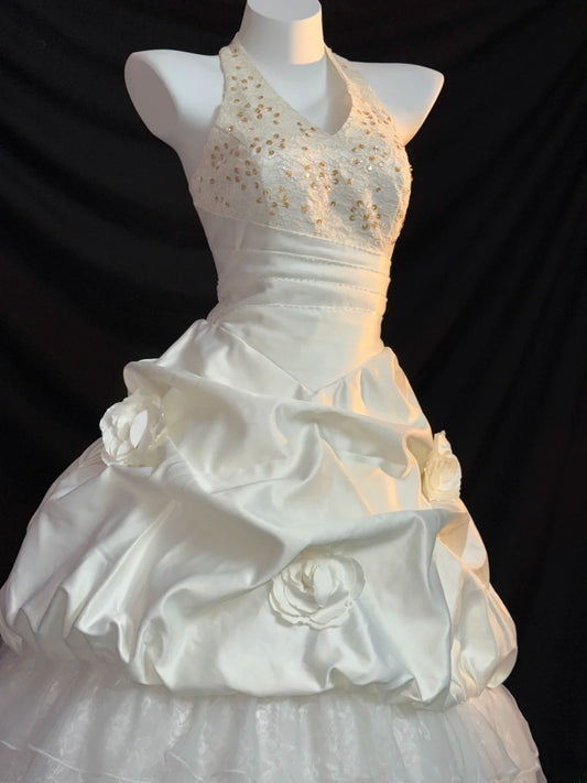 Vintage Ball Gowns Halter Satin 3d Flower White Lace With Beading Long Wedding Dresses RB3440