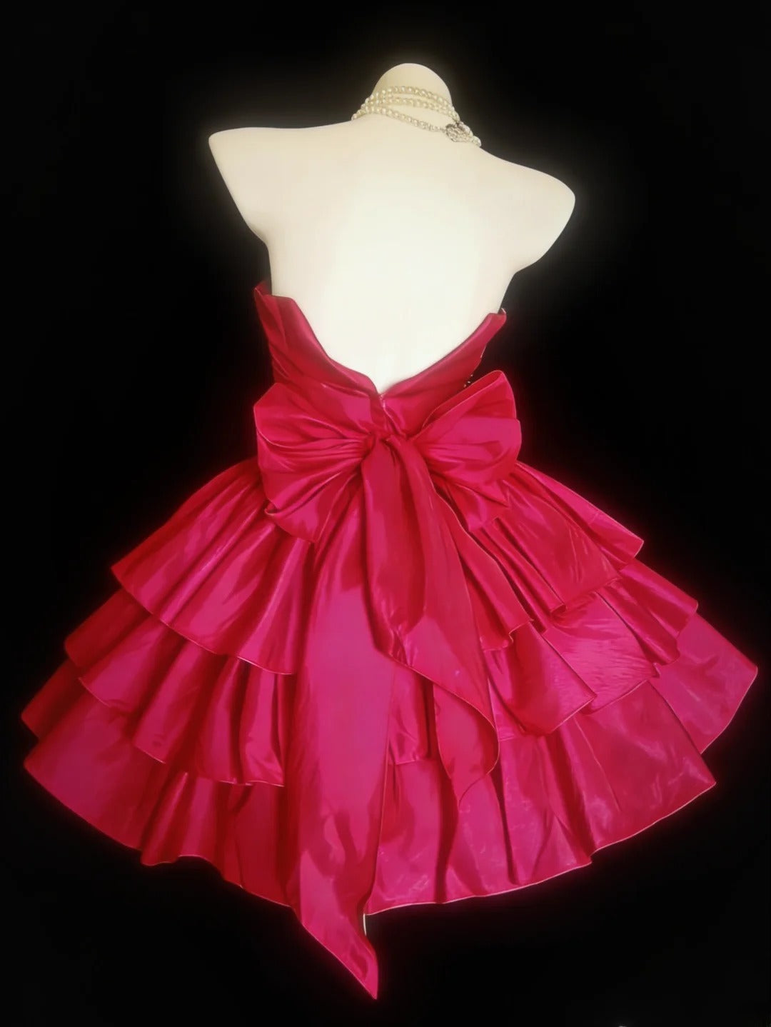 Vintage Ballkleid, trägerlos, pinkfarbener Satin, Hoco-Kleider, kurzes Geburtstagskleid, Homecoming-Kleider, Hoco-Kleid AS038
