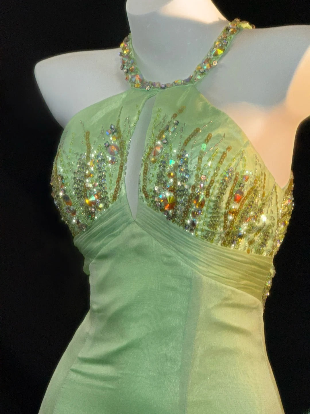 Vintage Prom Dresses Mermaid Halter Sleeveless Green Chiffon Backless Long Evening Formal Outfits RB3453